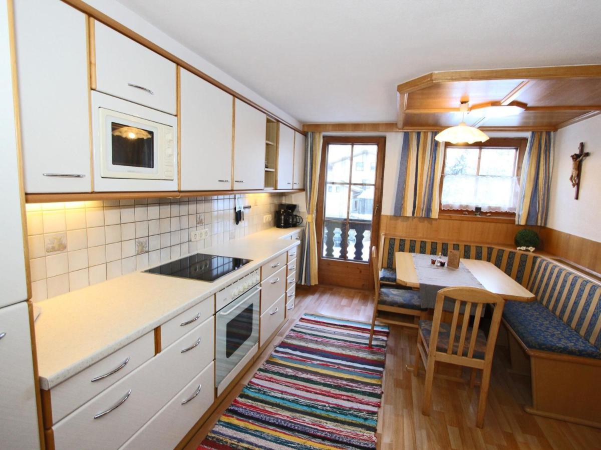 Stunning Apartment in Kaltenbach near Ski Area Exterior foto